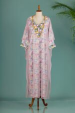 Rose Bloom Beadwork Mukhawar with Cape - Image 5