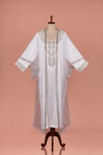 Emira Shrug Khaleeji Kaftan- Soft White - Image 4
